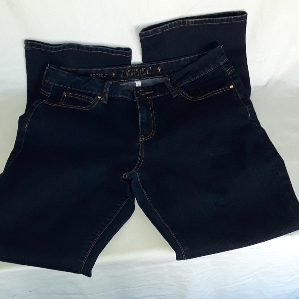 Jennifer Lopez women's Jean's size 14 Bootcut